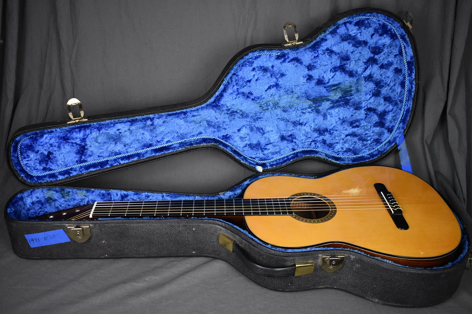 1971 Martin N-20 w/ LR Baggs Element