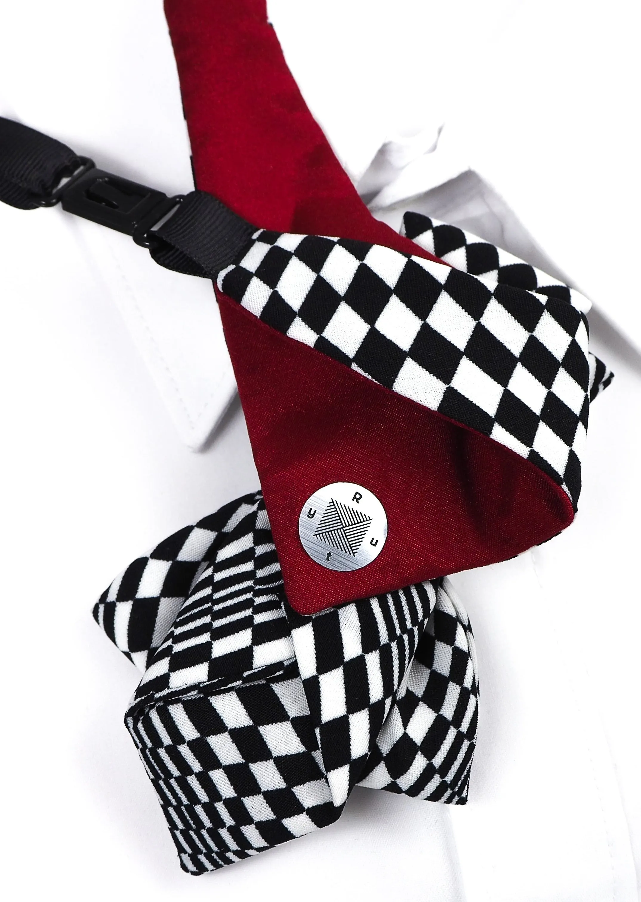 CHECKERED NECK TIE "CHESS PLAYER"
