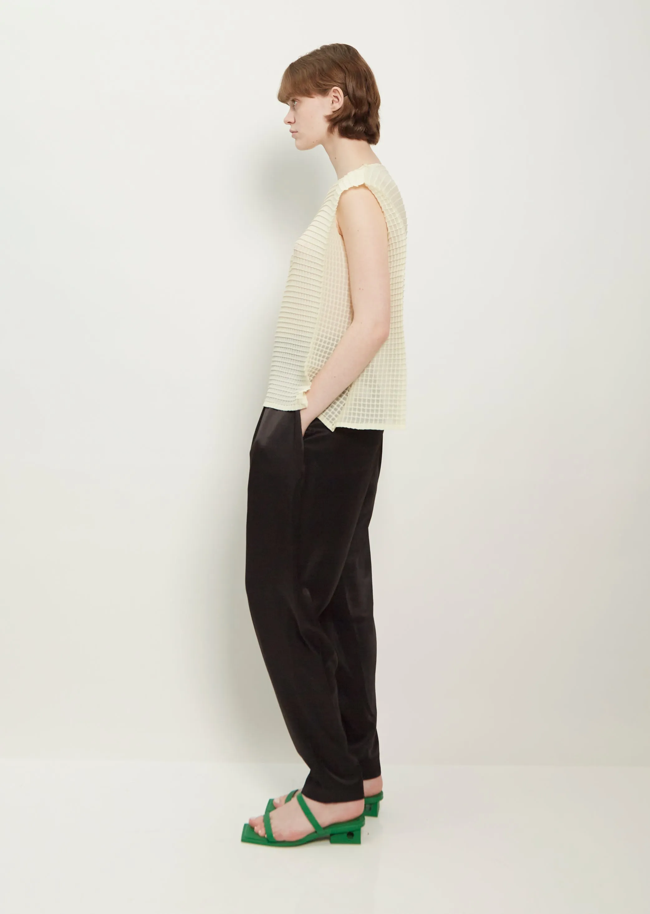 Grid Pleats Polyester Tank
