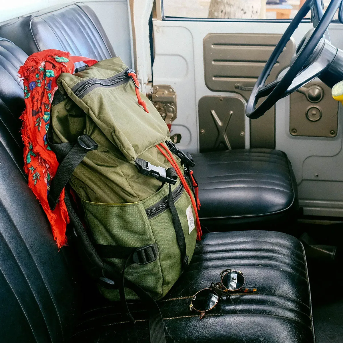 Topo Designs : Rover Pack Classic : Navy/Navy